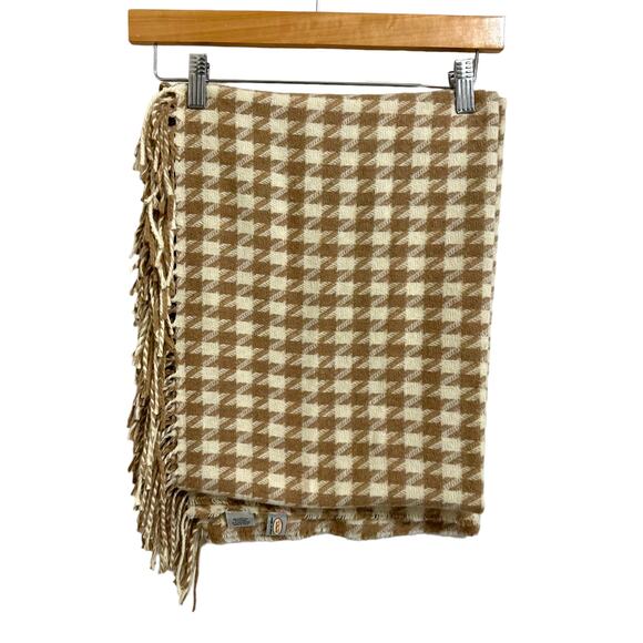 Talbots women's tan beige tassel wool scarf - Picture 3 of 4